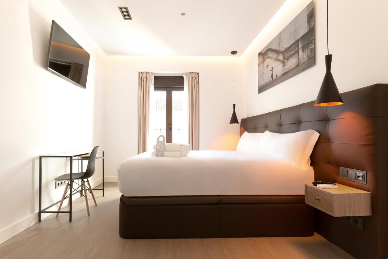 Woohoo Rooms Boutique Sol Madrid Exteriör bild